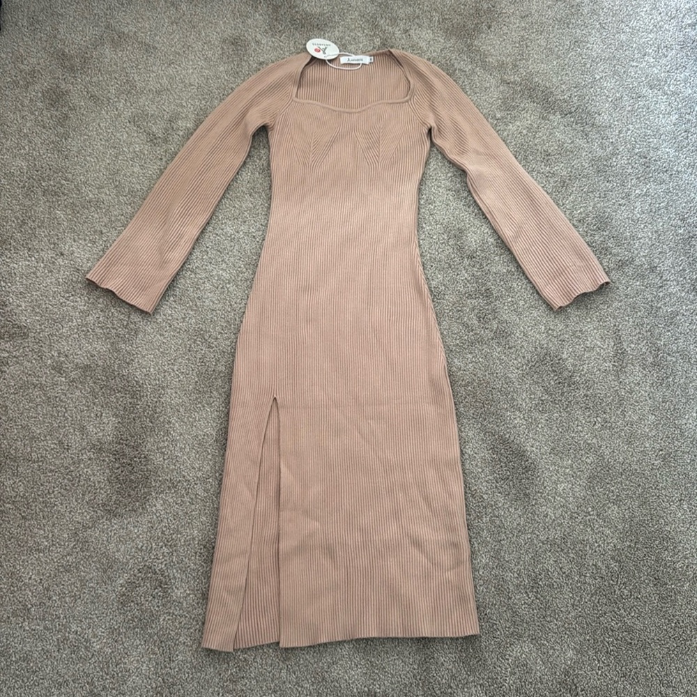 Elegant Tan Long-Sleeve Dress